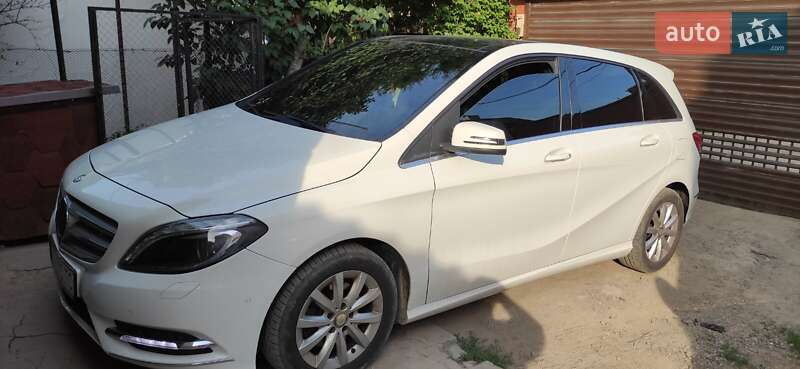 Хетчбек Mercedes-Benz B-Class 2014 в Чорноморську фото 6 Хетчбек Mercedes-Benz B-Class 2014 в Чорноморську