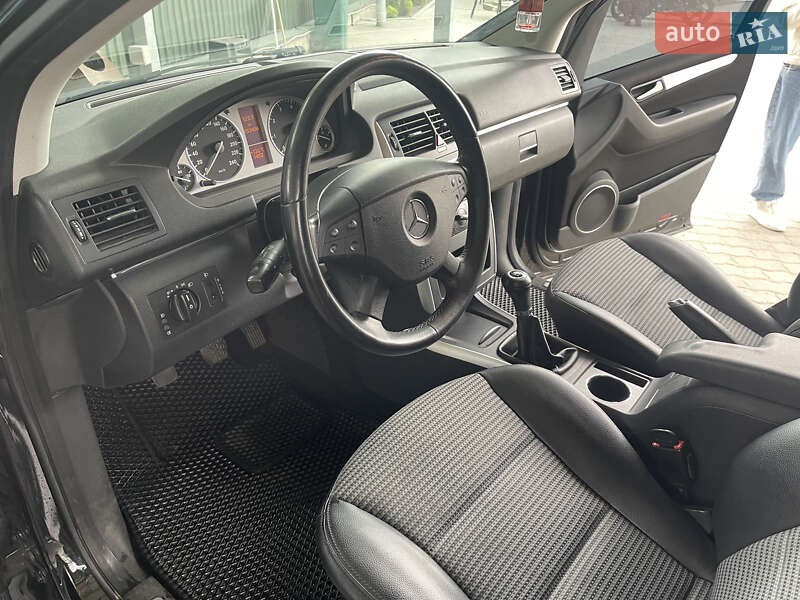 Хэтчбек Mercedes-Benz B-Class 2005 в Владимире