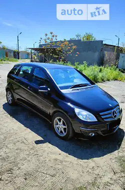 Mercedes-Benz B-Class 2010