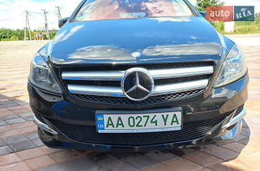 Хэтчбек Mercedes-Benz B-Class 2017 в Киеве