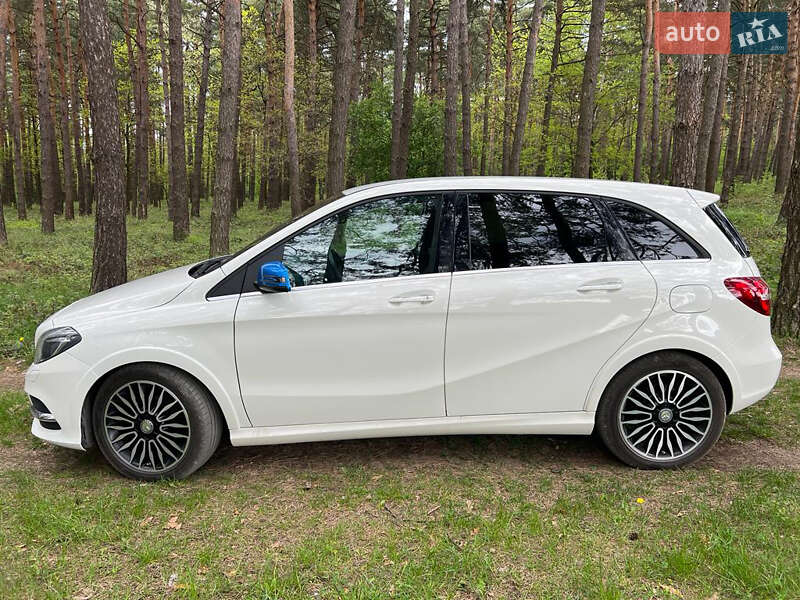 Хетчбек Mercedes-Benz B-Class 2016 в Львові