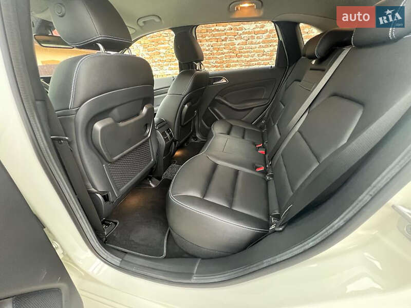 Хетчбек Mercedes-Benz B-Class 2016 в Львові