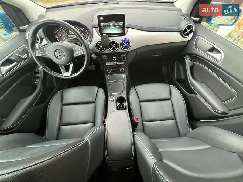 Хетчбек Mercedes-Benz B-Class 2016 в Львові