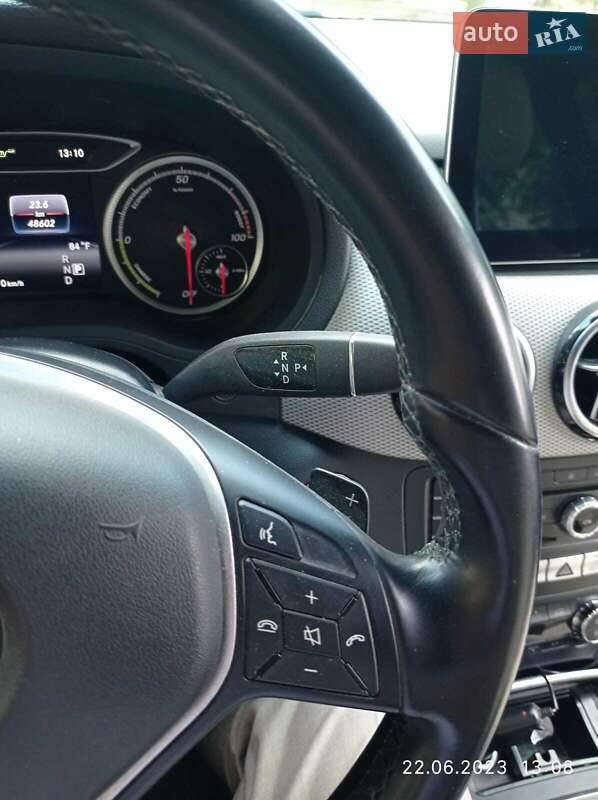 Хэтчбек Mercedes-Benz B-Class 2017 в Кропивницком