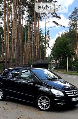 Хэтчбек Mercedes-Benz B-Class 2010 в Киеве