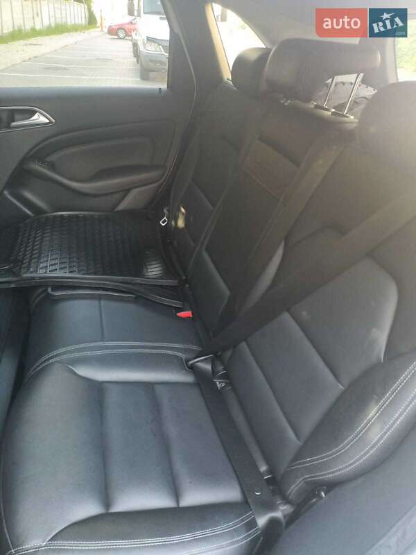 Хетчбек Mercedes-Benz B-Class 2016 в Луцьку