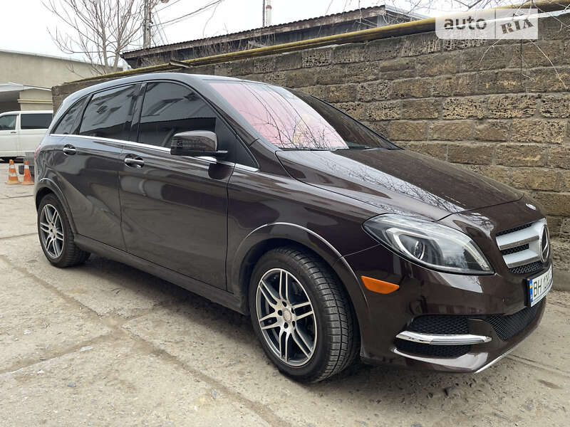 Хэтчбек Mercedes-Benz B-Class 2016 в Одессе фото 3 Хэтчбек Mercedes-Benz B-Class 2016 в Одессе