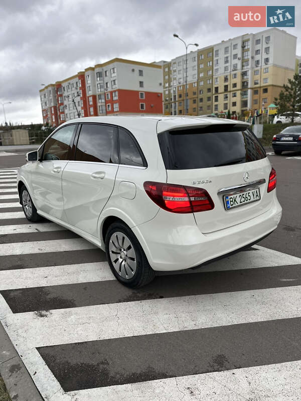 Хэтчбек Mercedes-Benz B-Class 2016 в Ровно