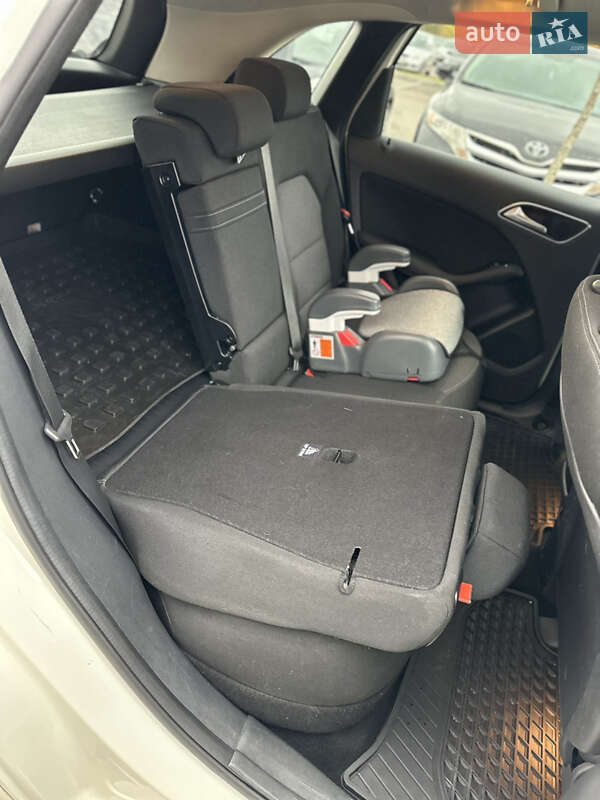 Хэтчбек Mercedes-Benz B-Class 2016 в Ровно