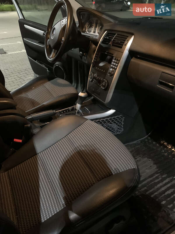 Хэтчбек Mercedes-Benz B-Class 2006 в Львове фото 6 Хэтчбек Mercedes-Benz B-Class 2006 в Львове