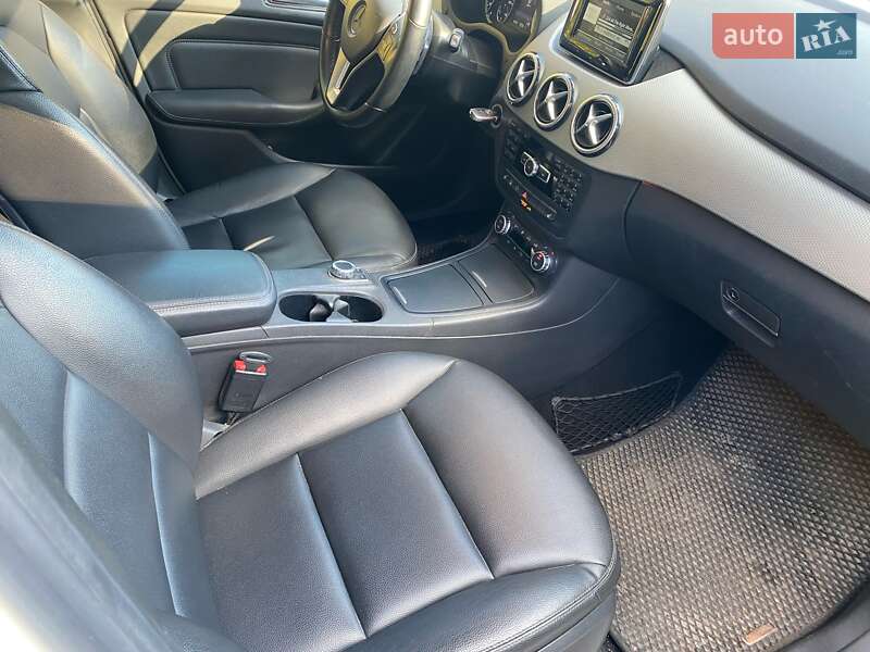 Хетчбек Mercedes-Benz B-Class 2014 в Полтаві