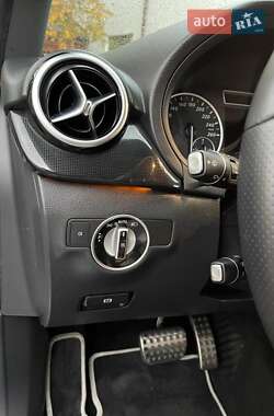 Хэтчбек Mercedes-Benz B-Class 2012 в Днепре