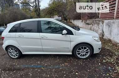 Хэтчбек Mercedes-Benz B-Class 2010 в Одессе