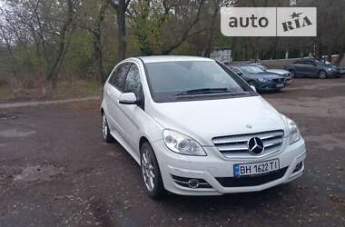 Хэтчбек Mercedes-Benz B-Class 2010 в Одессе