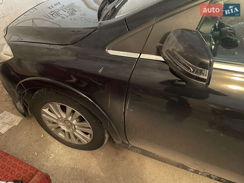 Хэтчбек Mercedes-Benz B-Class 2014 в Виннице
