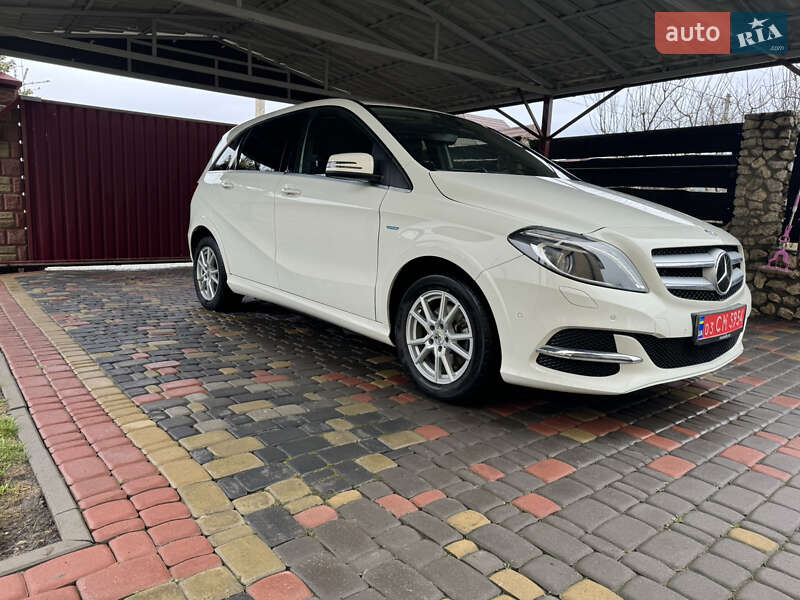 Хетчбек Mercedes-Benz B-Class 2017 в Луцьку