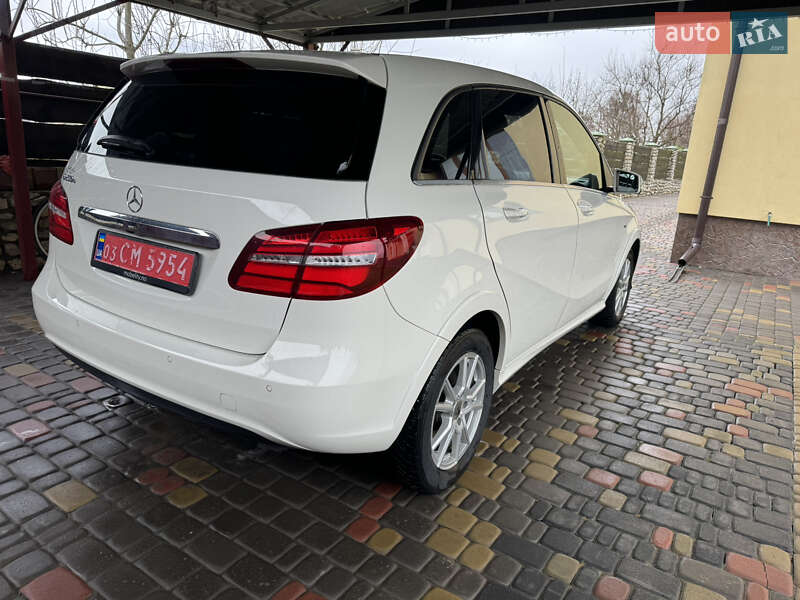 Хетчбек Mercedes-Benz B-Class 2017 в Луцьку