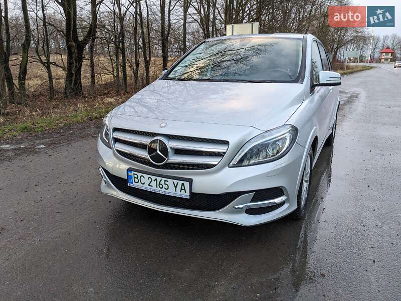 Mercedes-Benz B-Class 2016