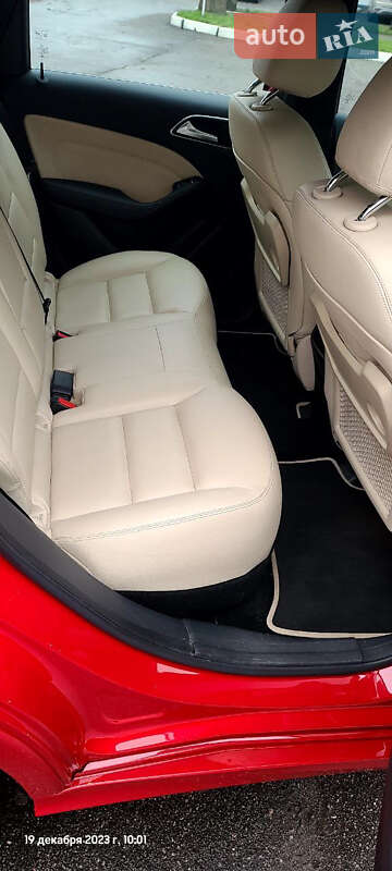 Хетчбек Mercedes-Benz B-Class 2015 в Черкасах