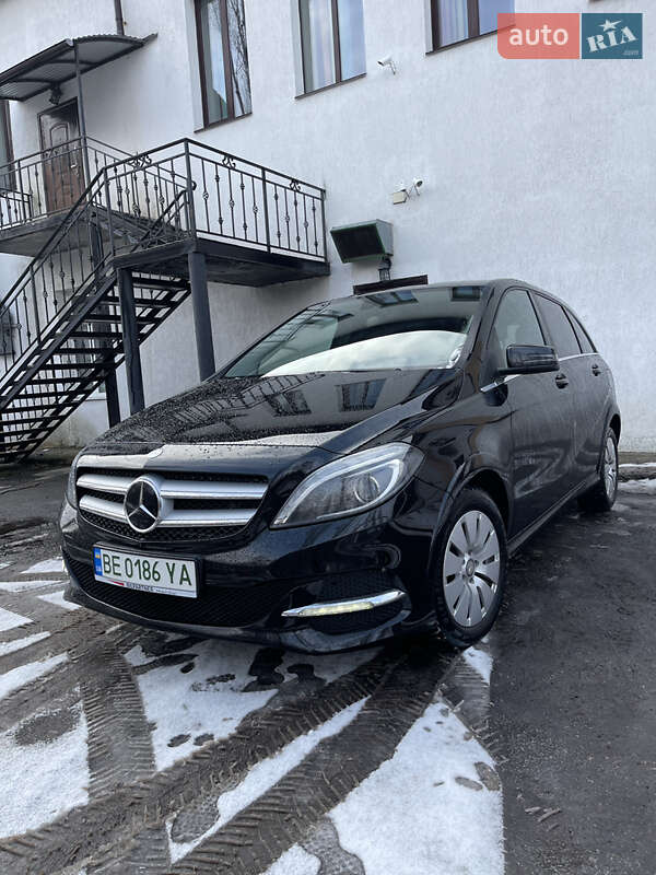 Хэтчбек Mercedes-Benz B-Class 2016 в Южноукраинске