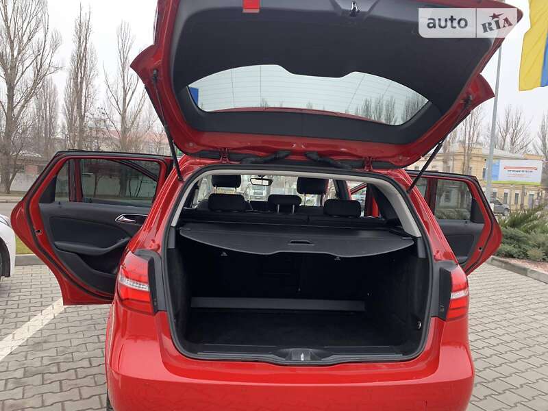 Хэтчбек Mercedes-Benz B-Class 2015 в Одессе