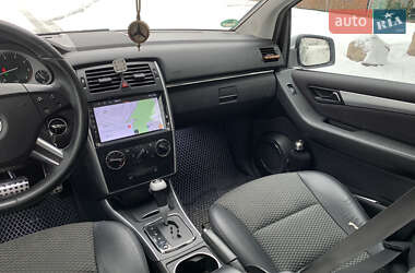 Хэтчбек Mercedes-Benz B-Class 2008 в 