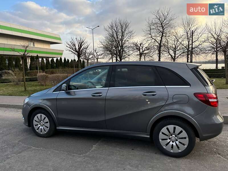 Хетчбек Mercedes-Benz B-Class 2015 в Кременчуці