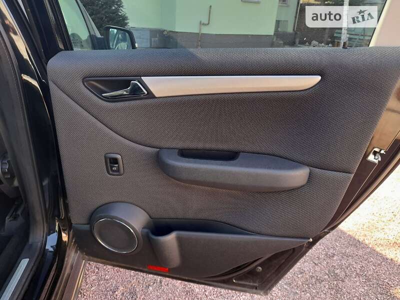 Хетчбек Mercedes-Benz B-Class 2010 в Києві