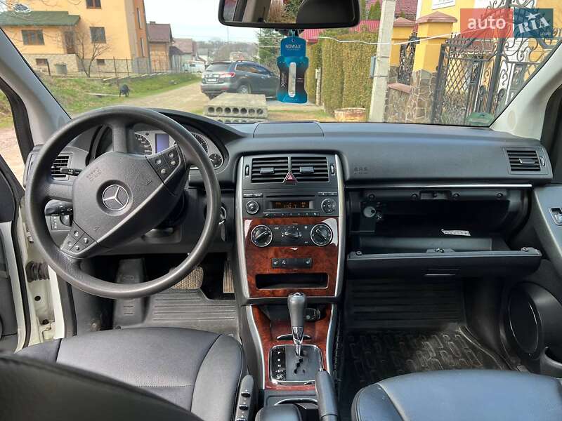 Хэтчбек Mercedes-Benz B-Class 2009 в Самборе