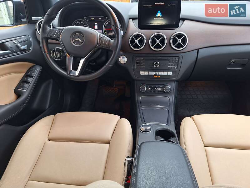 Хэтчбек Mercedes-Benz B-Class 2016 в Виннице