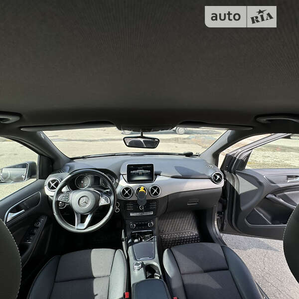 Хэтчбек Mercedes-Benz B-Class 2016 в Киеве фото 32 Хэтчбек Mercedes-Benz B-Class 2016 в Киеве