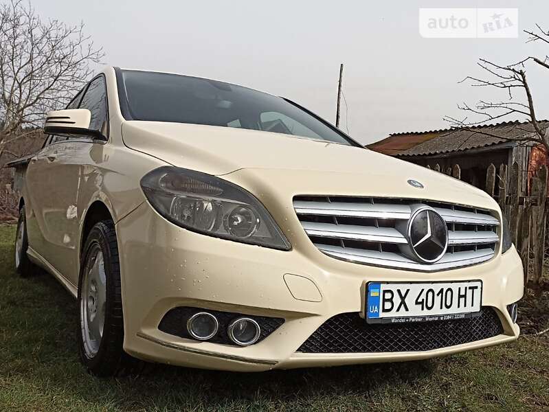 Хетчбек Mercedes-Benz B-Class 2013 в Хмельницькому