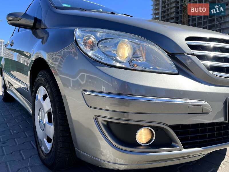 Хэтчбек Mercedes-Benz B-Class 2006 в Киеве