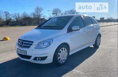 Хэтчбек Mercedes-Benz B-Class 2010 в Одессе