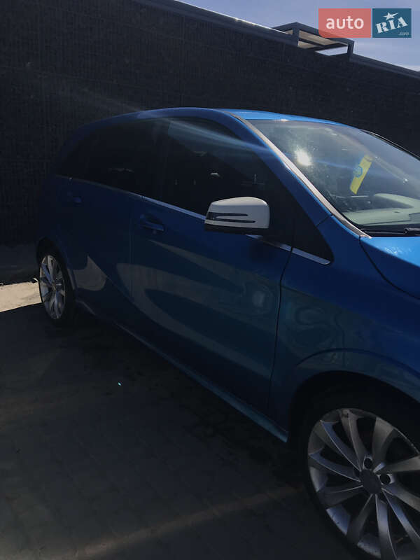 Хэтчбек Mercedes-Benz B-Class 2015 в Ковеле