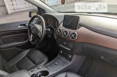 Хетчбек Mercedes-Benz B-Class 2014 в Запоріжжі