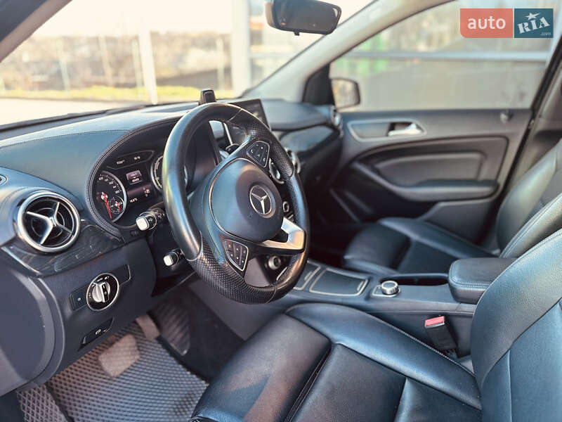 Хетчбек Mercedes-Benz B-Class 2015 в Вінниці