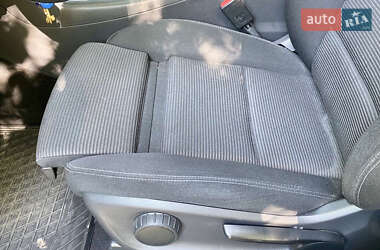 Хэтчбек Mercedes-Benz B-Class 2016 в 