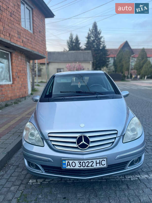 Хетчбек Mercedes-Benz B-Class 2006 в Хусті