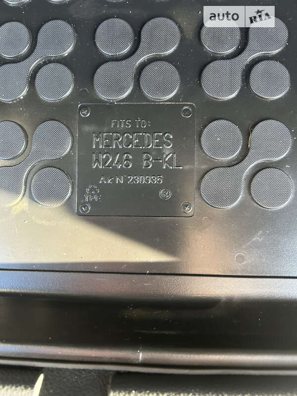 Хэтчбек Mercedes-Benz B-Class 2014 в Львове