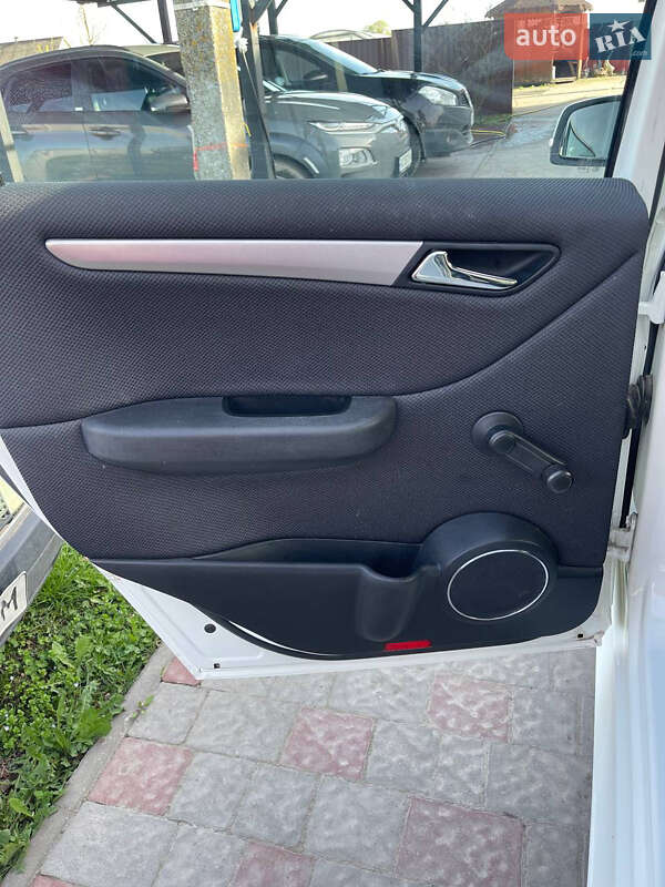 Хэтчбек Mercedes-Benz B-Class 2009 в Луцке