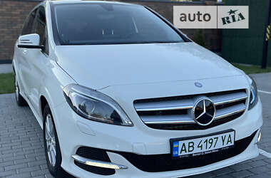 Хетчбек Mercedes-Benz B-Class 2016 в Вінниці