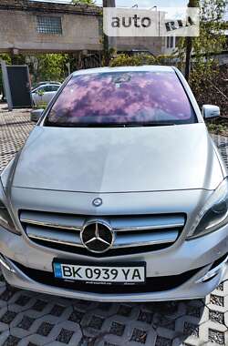 Хетчбек Mercedes-Benz B-Class 2015 в Рівному