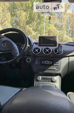 Хетчбек Mercedes-Benz B-Class 2014 в Броварах