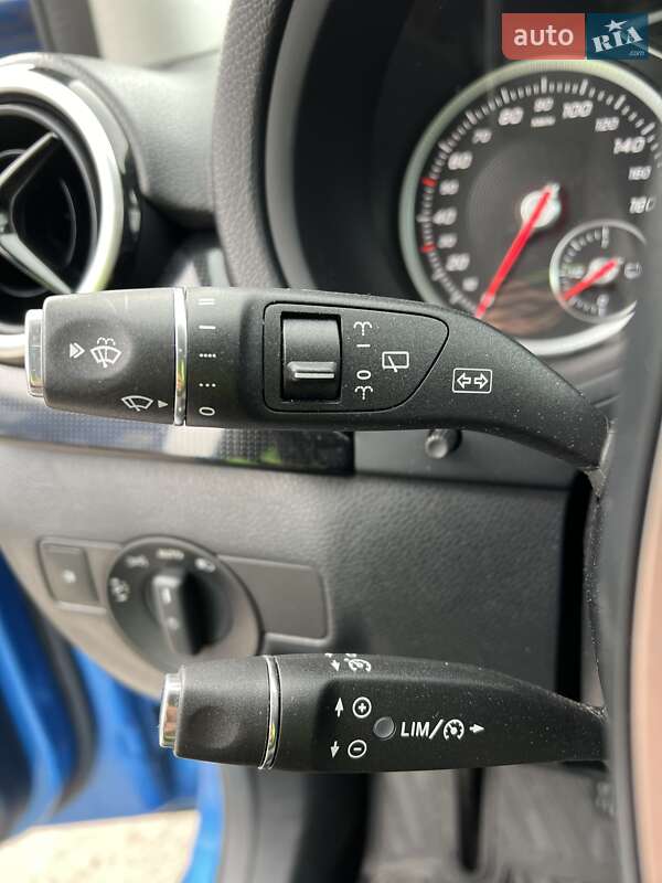 Хетчбек Mercedes-Benz B-Class 2016 в Кременчуці