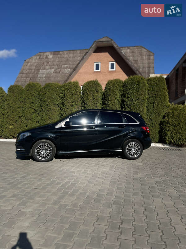 Хэтчбек Mercedes-Benz B-Class 2017 в Луцке