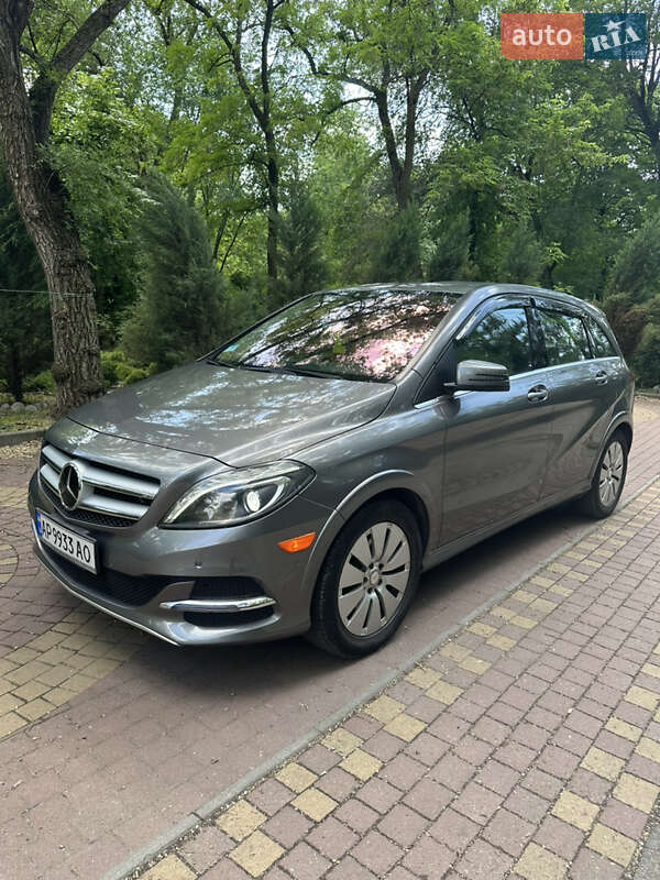 Mercedes-Benz B-Class 2015