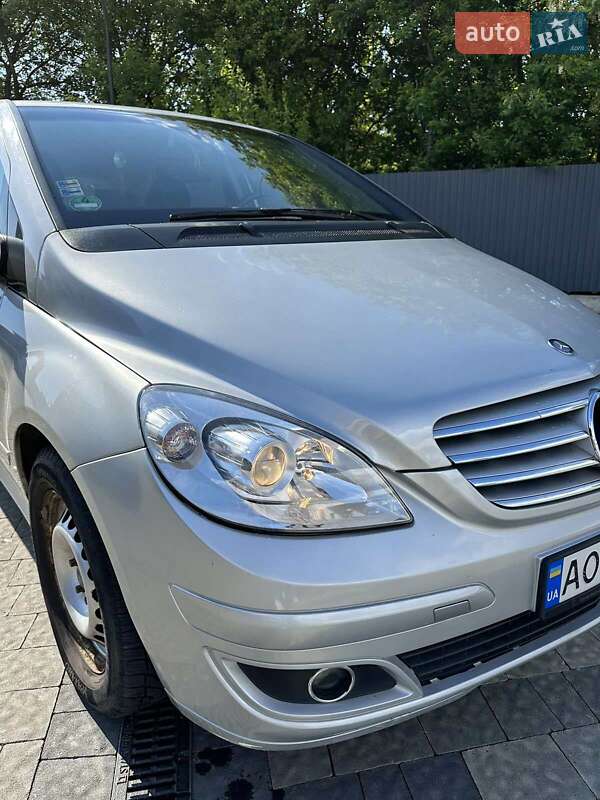 Хэтчбек Mercedes-Benz B-Class 2005 в Ужгороде