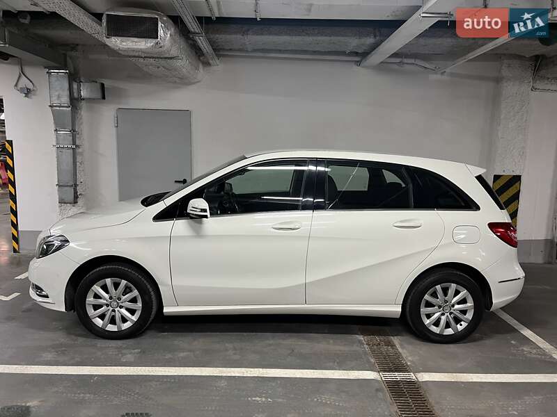 Хэтчбек Mercedes-Benz B-Class 2013 в Киеве