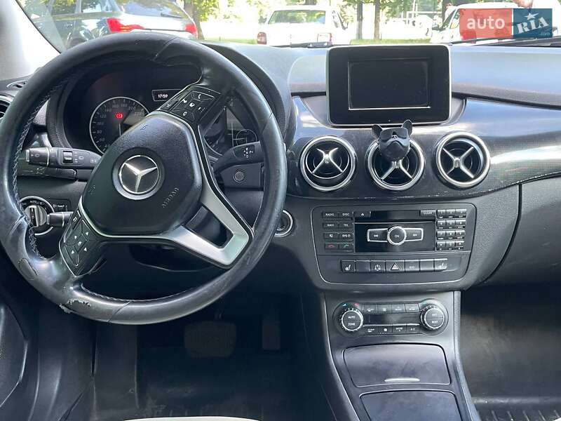 Хетчбек Mercedes-Benz B-Class 2012 в Яготині